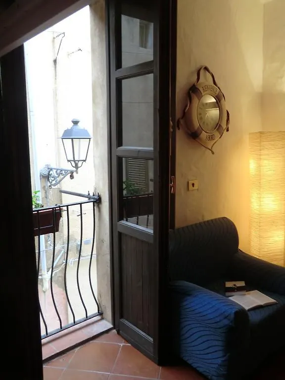 Il Vecchio Molo Apartment Alghero 0*,  Italy